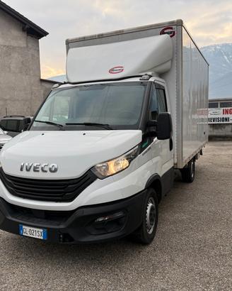 Iveco Daily 35C14N BTor 3.0 CNG PLM Cabinato