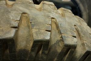 gomme 60x16 mezzi militari