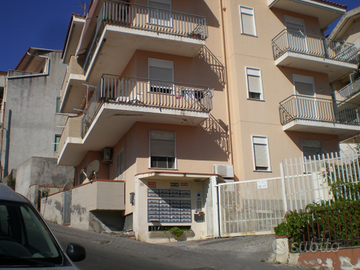 Bilocale Giardini Naxos/Taormina -50 mt dal mare-