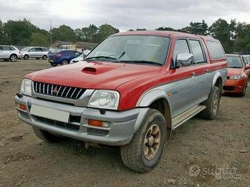 Mitsubishi l200 2001