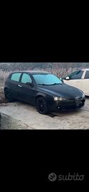Alfa romeo 147 adatta a neo patentati