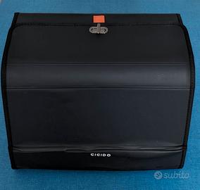 Contenitore organizer per bagagliaio auto