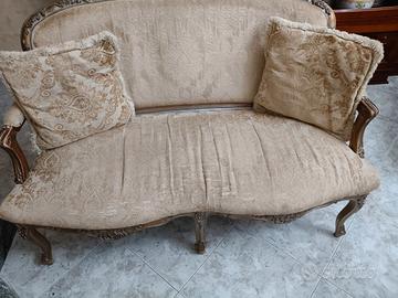 Poltrona +divanetto  a due posti