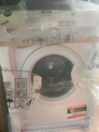 Lavatrice INDESIT 6kg - NUOVA (mai usata)