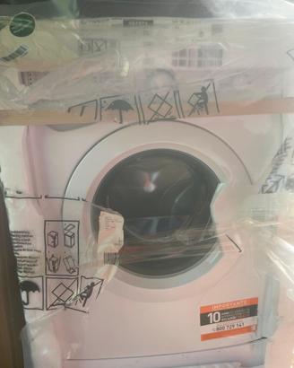 Lavatrice INDESIT 6kg - NUOVA (mai usata)