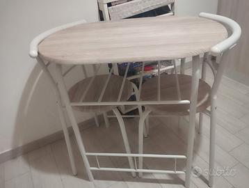 Tavolino cucina +2 sedie