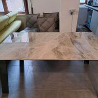 Tavolo gres porcellanato 