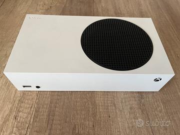 Xbox Series S 500gb (solo console e cavi)