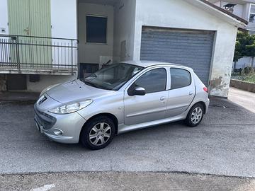Peugeot 206+ GPL