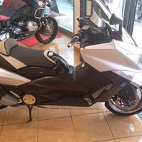 Yamaha T Max - 2010