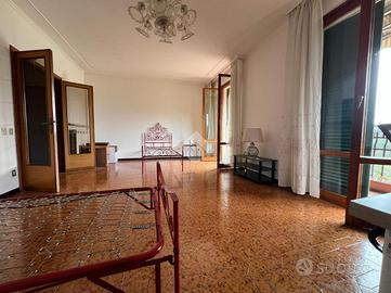 4 LOCALI A PERUGIA