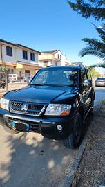 Ricambi usati Mitsubishi Pajero V60 3.2 2004