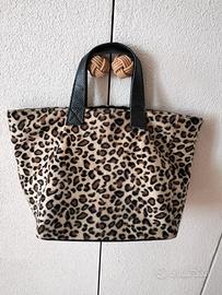 Borsa leopardata di tessuto richiudibile