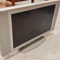 Televisore PHILIPS  HD 79cm doppia cassa laterale 