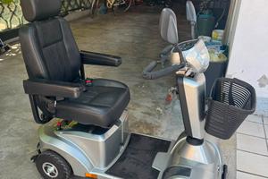 Scooter elettrico Sterling S400 6km/h