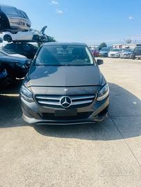 Mercedes b
