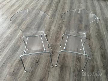 2 sedie trasparenti