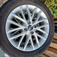 4 cerchi gommati per kia 