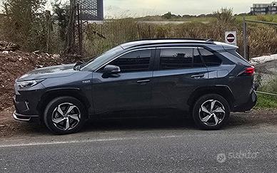 Toyota RAV4 Plug-in

Hybrid