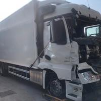 Mercedes actros 2540 euro 6 bluetec 6 incidentato
