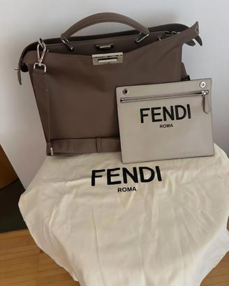 Borsa Fendi PEEKABOO ISEEU