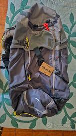 Zaino trekking viaggio forclaz  70 nuovo