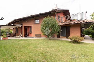 VILLA SINGOLA A BARBANIA