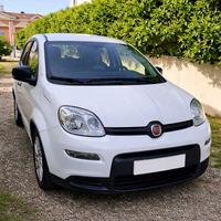 Fiat Panda 1.0 Hybrid 2024 10889 km