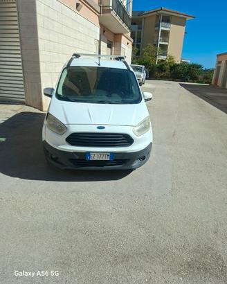 ford transito courier