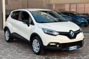 Renault Captur 1.5 dCi 90 CV - AUTOCARRO 4 POSTI