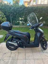 Honda SH 300 i sport ABS