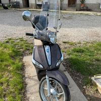 Scooter piaggio iberty 125