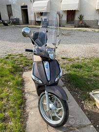 Scooter piaggio iberty 125