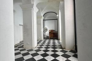 NEGOZIO A CHIAVARI