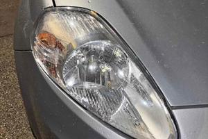 Fari anteriori Grande Punto