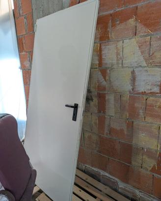 Porta bianca con telaio 1000x2150 mm