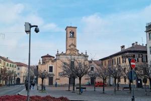 Saronno stanza singola 450euro tutto incluso
