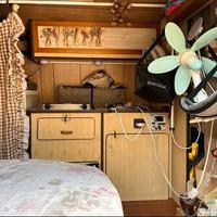 Camper tipo automobile maneggevole versatile