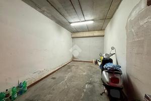 BOX A CASTELLAMMARE DI STABIA