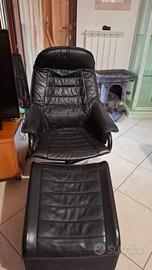Poltrona pelle con poggiapiedi
