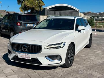 Volvo V60 T6 Recharge AWD Plug-in Hybrid Inscripti