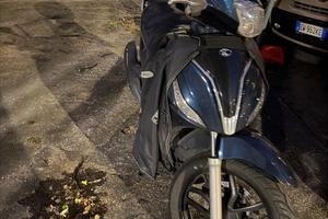 People 200 s COME NUOVO