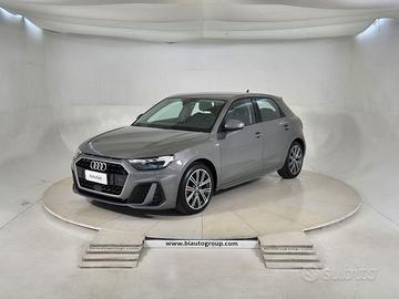 Audi A1 II 2019 Sportback Benzina Sportback 3...