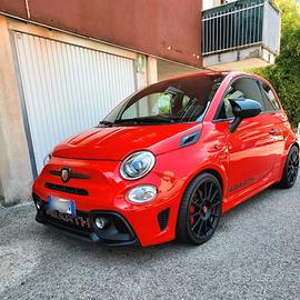 Abarth 595 competizione
