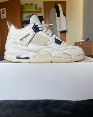 Jordan 4 metallic purple