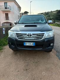 Toyota hilux anno 2012
