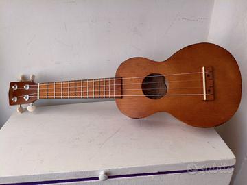 Ukulele Soprano Mahalo MK1 TBR