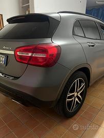 Mercedes gla