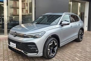 Volkswagen Tiguan 2.0 TDI 150 CV DSG R-LINE