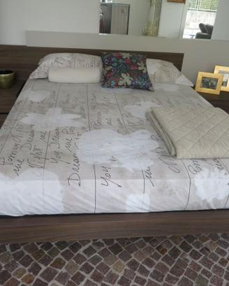 Letto matrimoniale Novamobili, da esposizione
